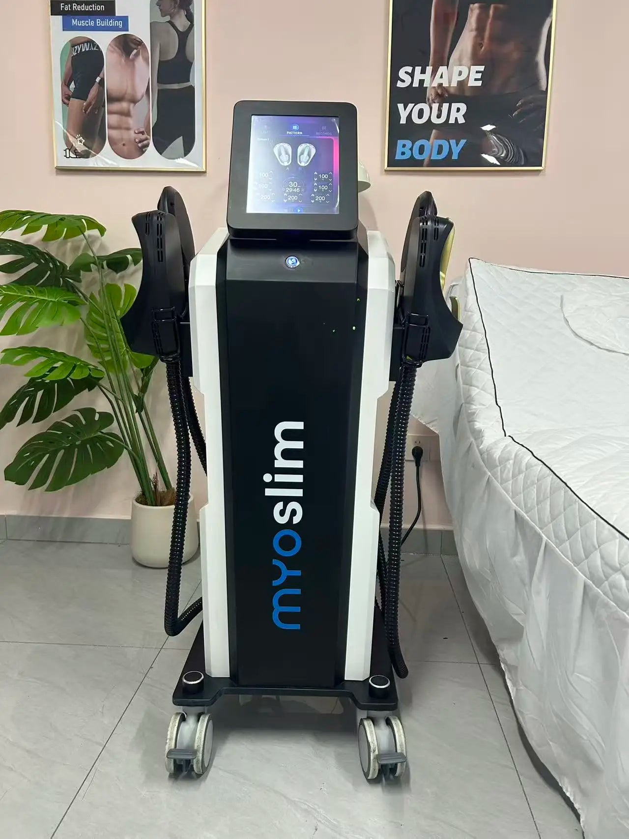 Myoslim NEO Folding Screen 6500W 15tes Uses The Latest RF And Technology To Muscle Building Body Shaping And Weight Loss