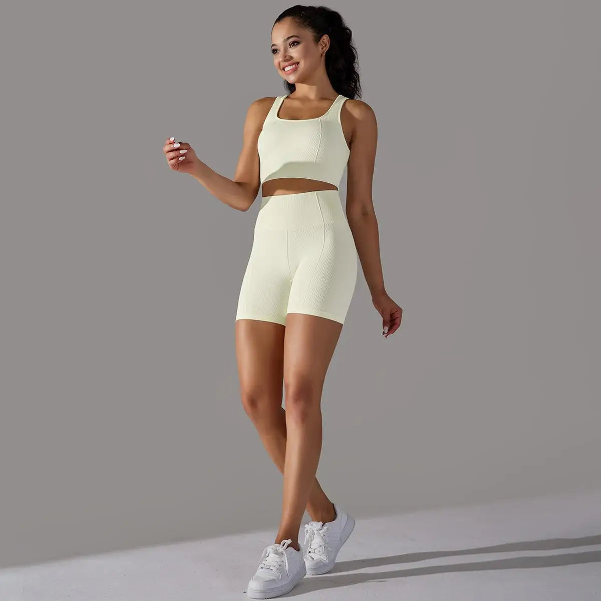 Custom Logo Gym Fitness Sports Two Piece Wear Outfit Yoga Top and Sportswear Suit Yoga Set for Women