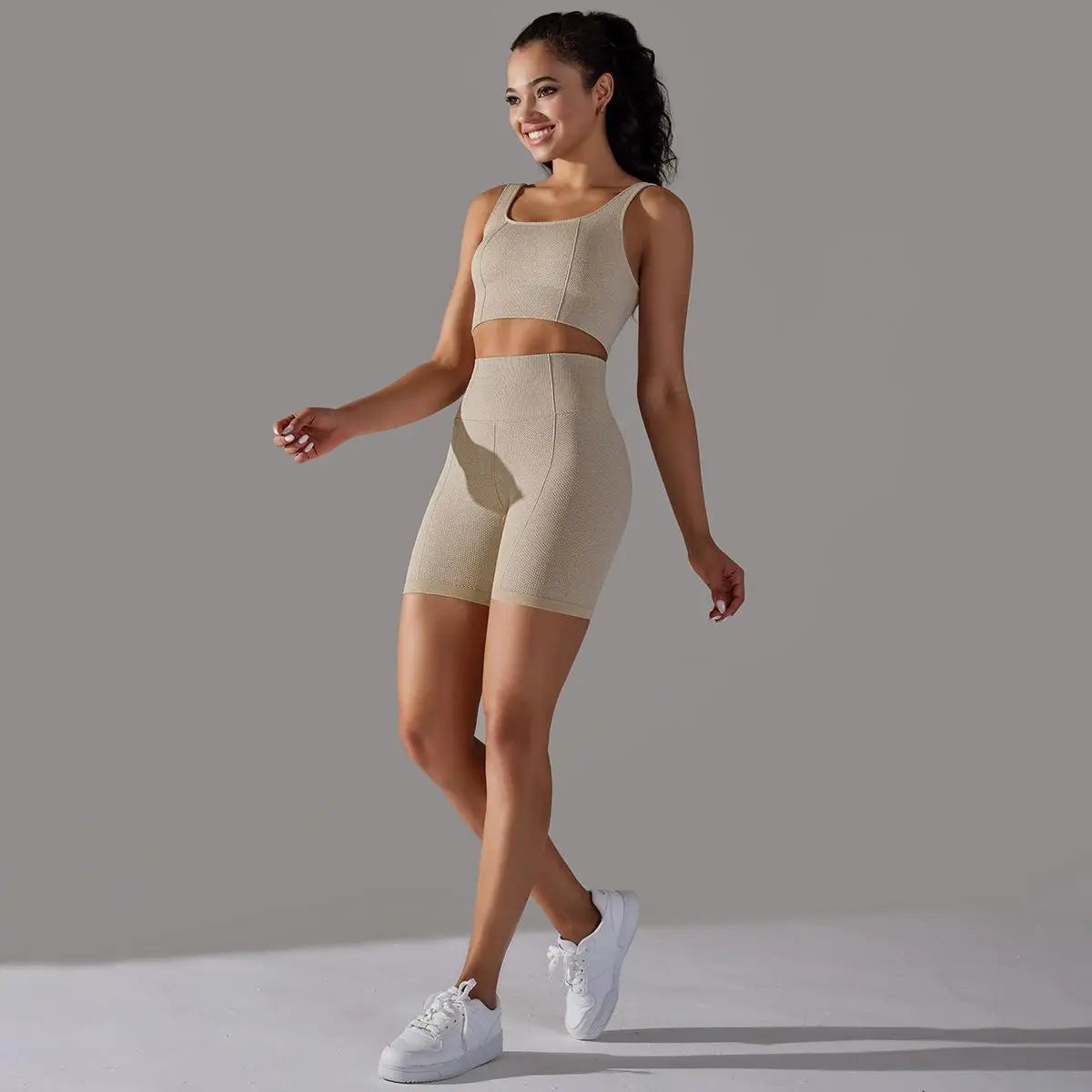 Custom Logo Gym Fitness Sports Two Piece Wear Outfit Yoga Top and Sportswear Suit Yoga Set for Women