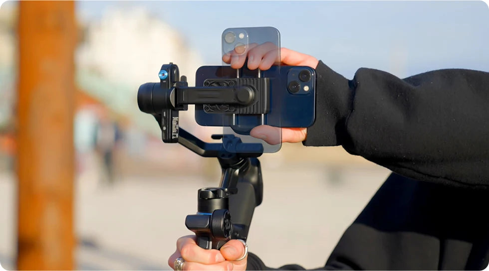 FeiyuTech SCORP Mini-3 Kit All-in-One Gimbal with Built-in AI Smart Tracking 2.0kg load, for Mirrorless Action Camera Smartphone