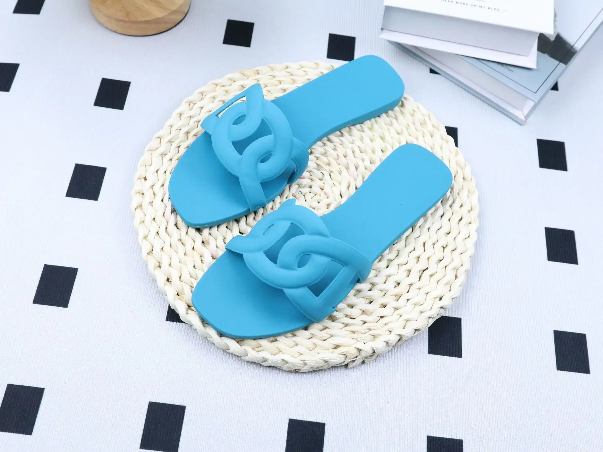 Summer women's one-word sandals daily leisure shopping beach wear flat shoes versatile solid color hollow