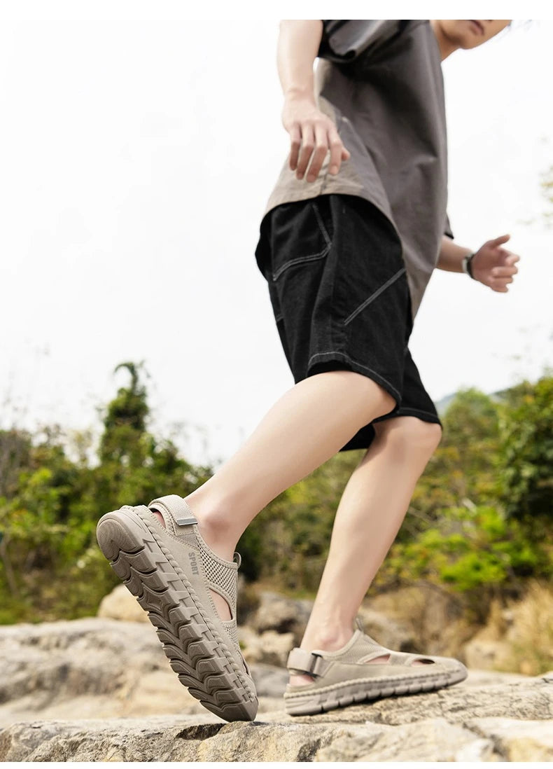 Summer Sandals Shoes Men Outdoor Breathable Lightweight Low-top Shoes Men Anti-slip Flat Water-resistant Hiking Casual Shoes Men