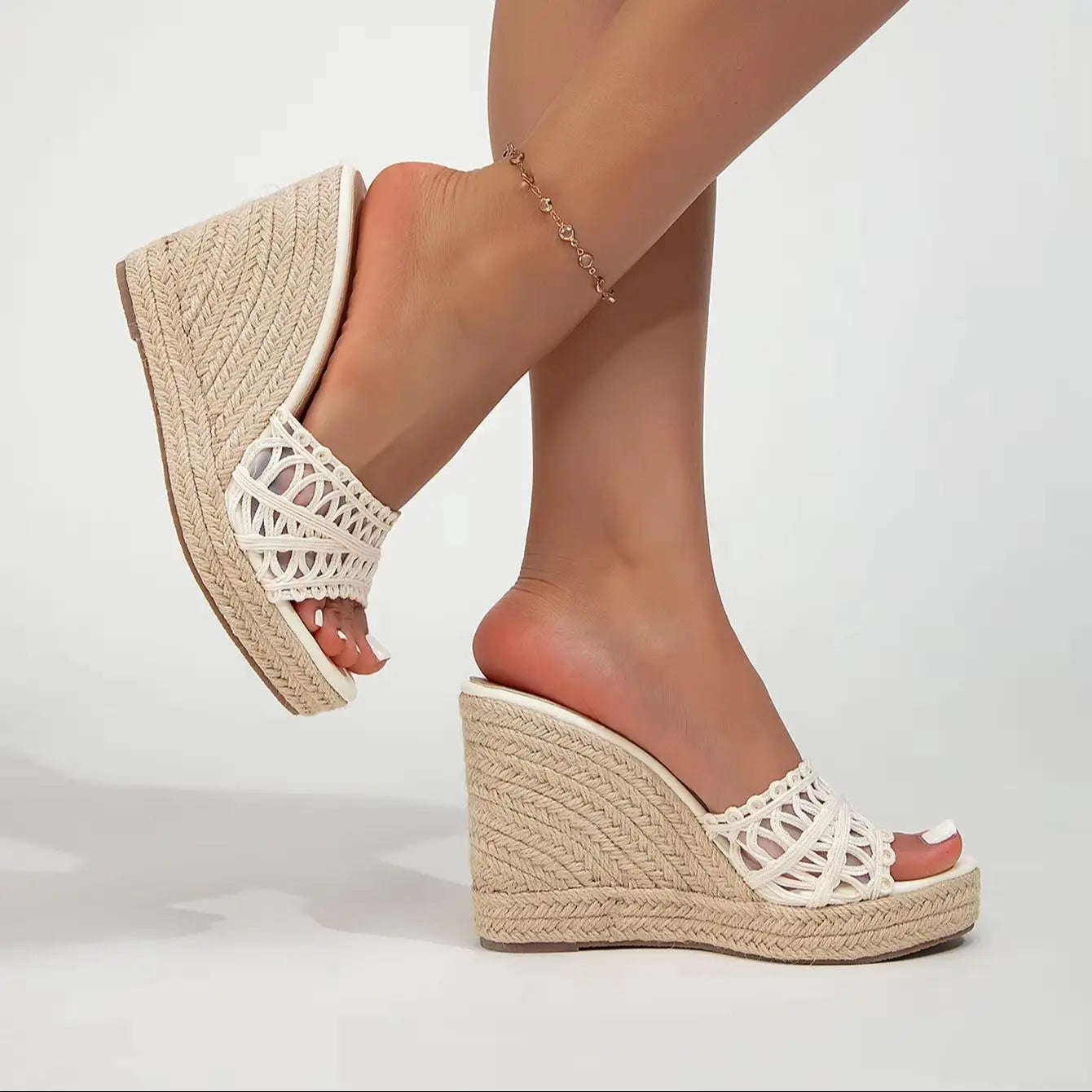 Summer New Fashion Simple Women's Sandals, Versatile for Daily Wear, Vacation, Leisure, Travel, Open-Toe Slip-On Platform High-Heeled Sandals