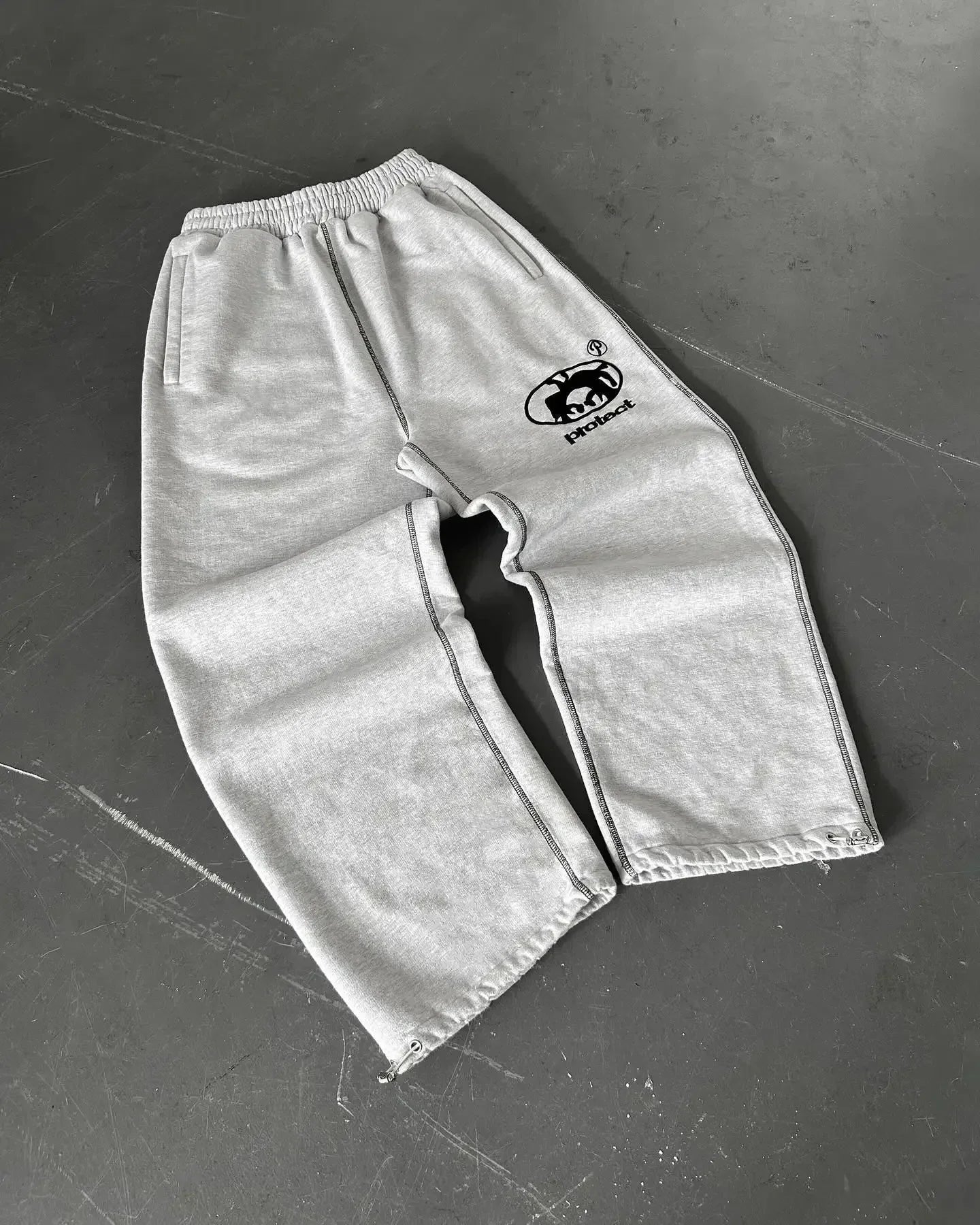 2025 Men's Retro Harajuku Hip Hop Sweatpants Loose Straight Pants High Waisted Loose Men's Pants Y2K Simple Striped Casual Pants