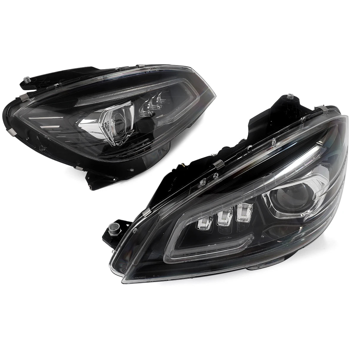 MAGICKIT Projector Headlights For 2007-2011 Mercedes C Class W204 S204 C300 C350 LED Headlamp Car Accessories