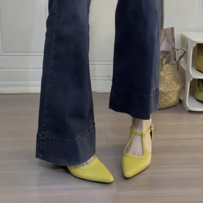 Summer fashion pointed-toe women's sandals Leather shoes with comfortable and elegant heels Available in strap style