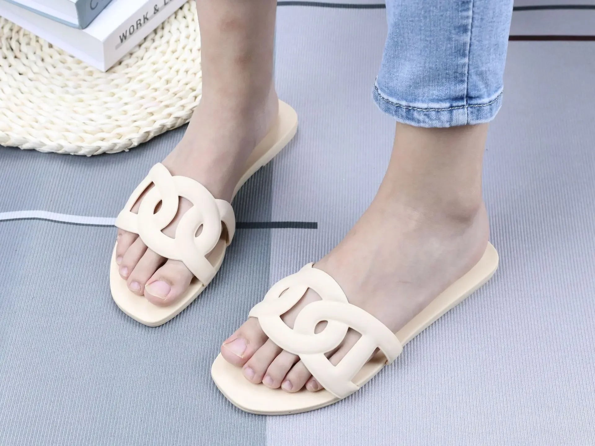 Summer women's one-word sandals daily leisure shopping beach wear flat shoes versatile solid color hollow