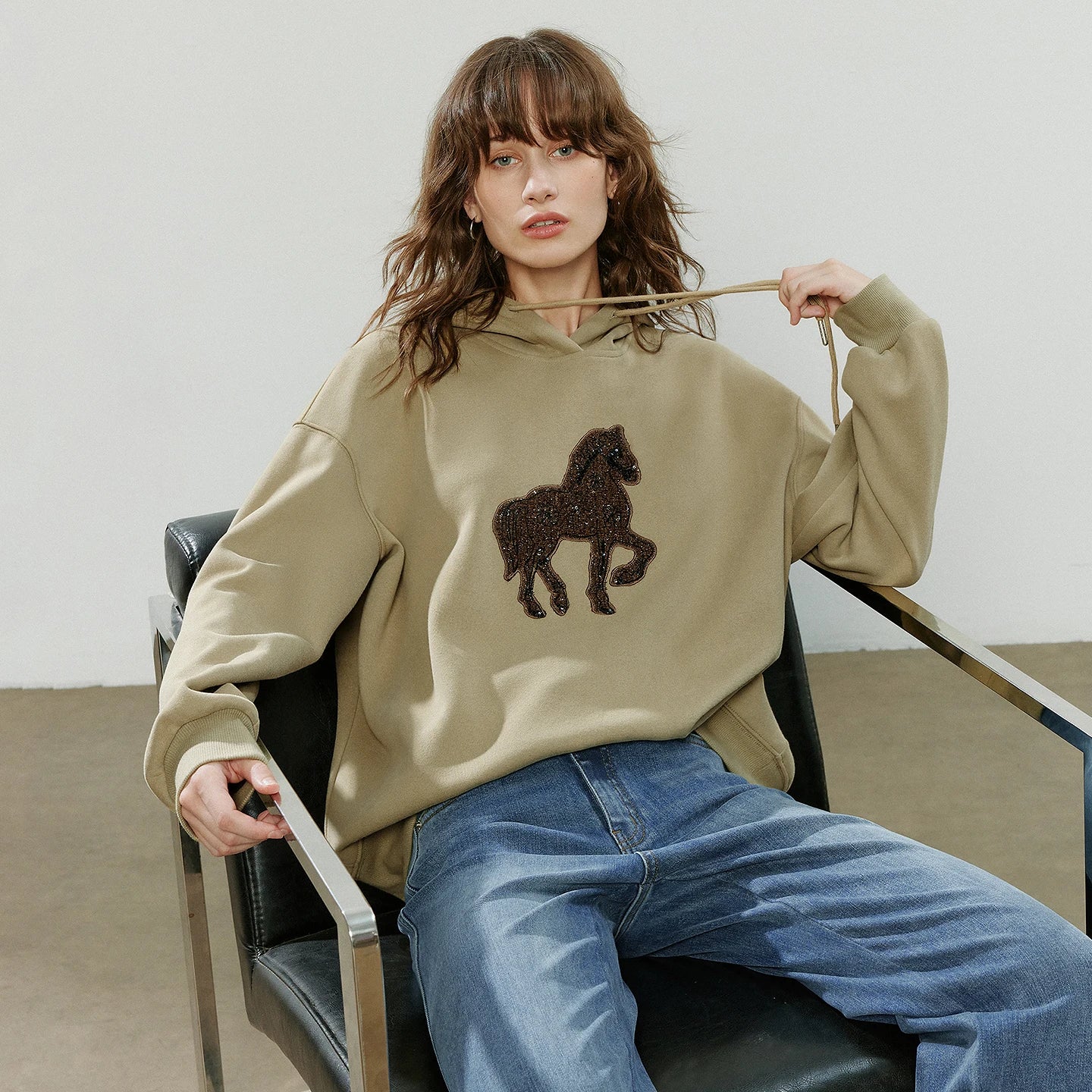 TOYOUTH Women Hoodies 2025 Winter New Loose Crew-neck Warm Applique Embroidery Tops