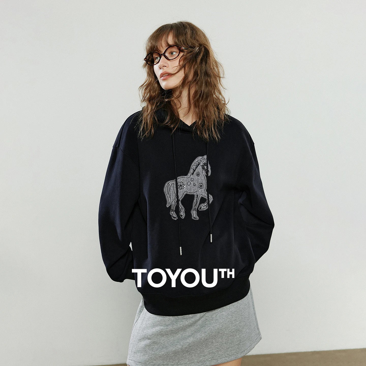 TOYOUTH Women Hoodies 2025 Winter New Loose Crew-neck Warm Applique Embroidery Tops