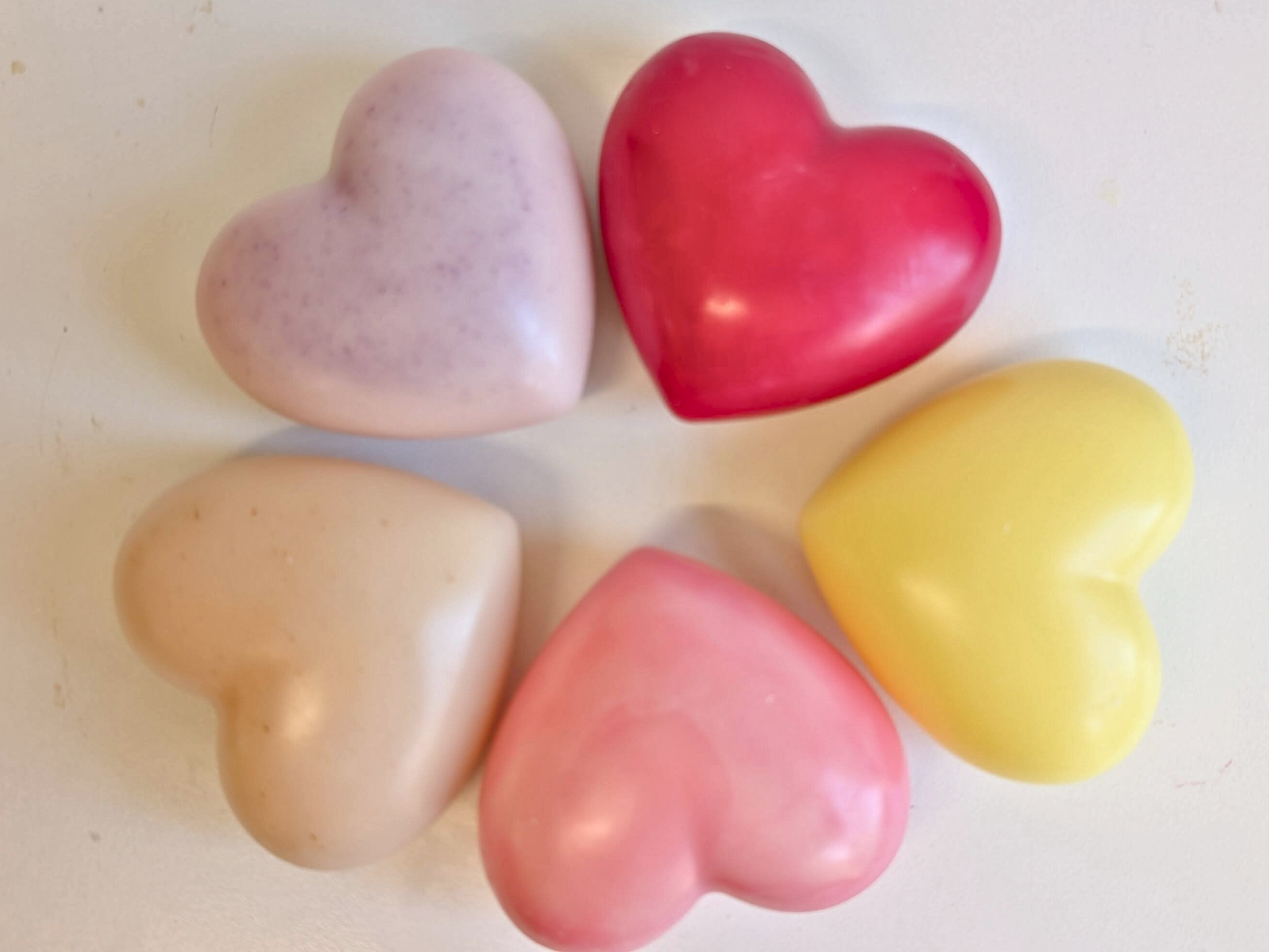 Wax heart fresheners for closets and drawers - Best-Selling scents - Signature Collection
