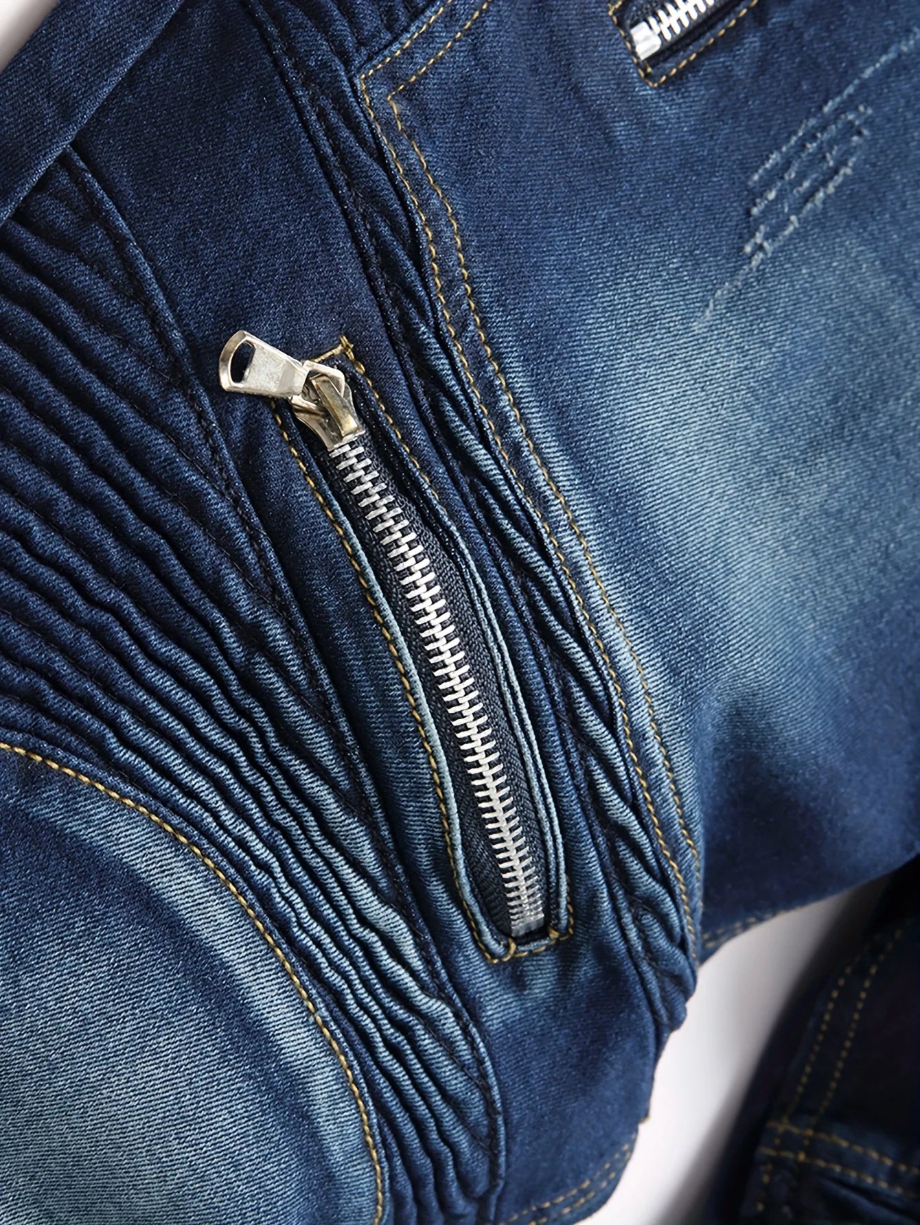 Men's jeans, stretch straight-leg jeans, washed ripped jeans, stylish street biker jeans, suitable as a gift for a boyfriend.