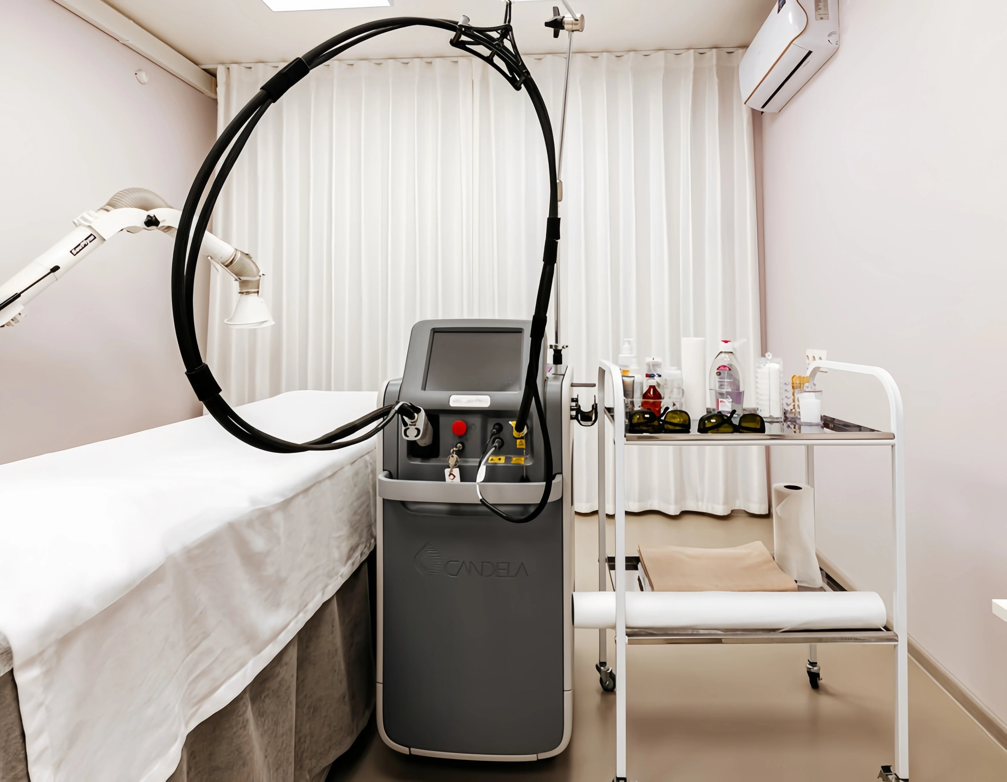 2026 SLyriclaser 1064/532nm long pulse width High quality 1064nm painless hair removal Clinic 755NM alexandrite machine