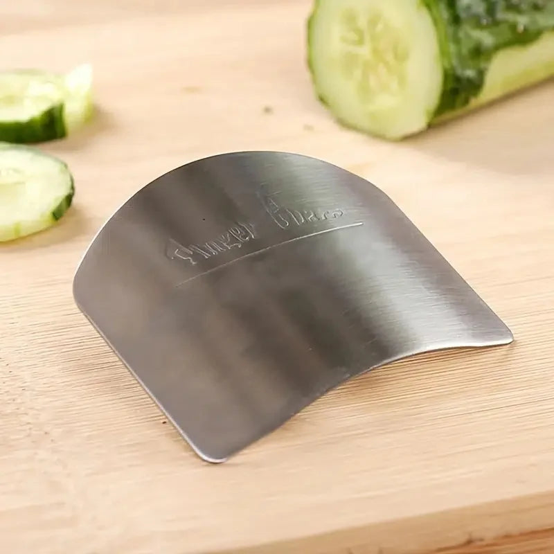 Stainless Steel Finger Guard for Cutting, Kitchen Safety Must-Have,Anti-Cut Protection for Slicing Veggies, Easy to Clean & Wear