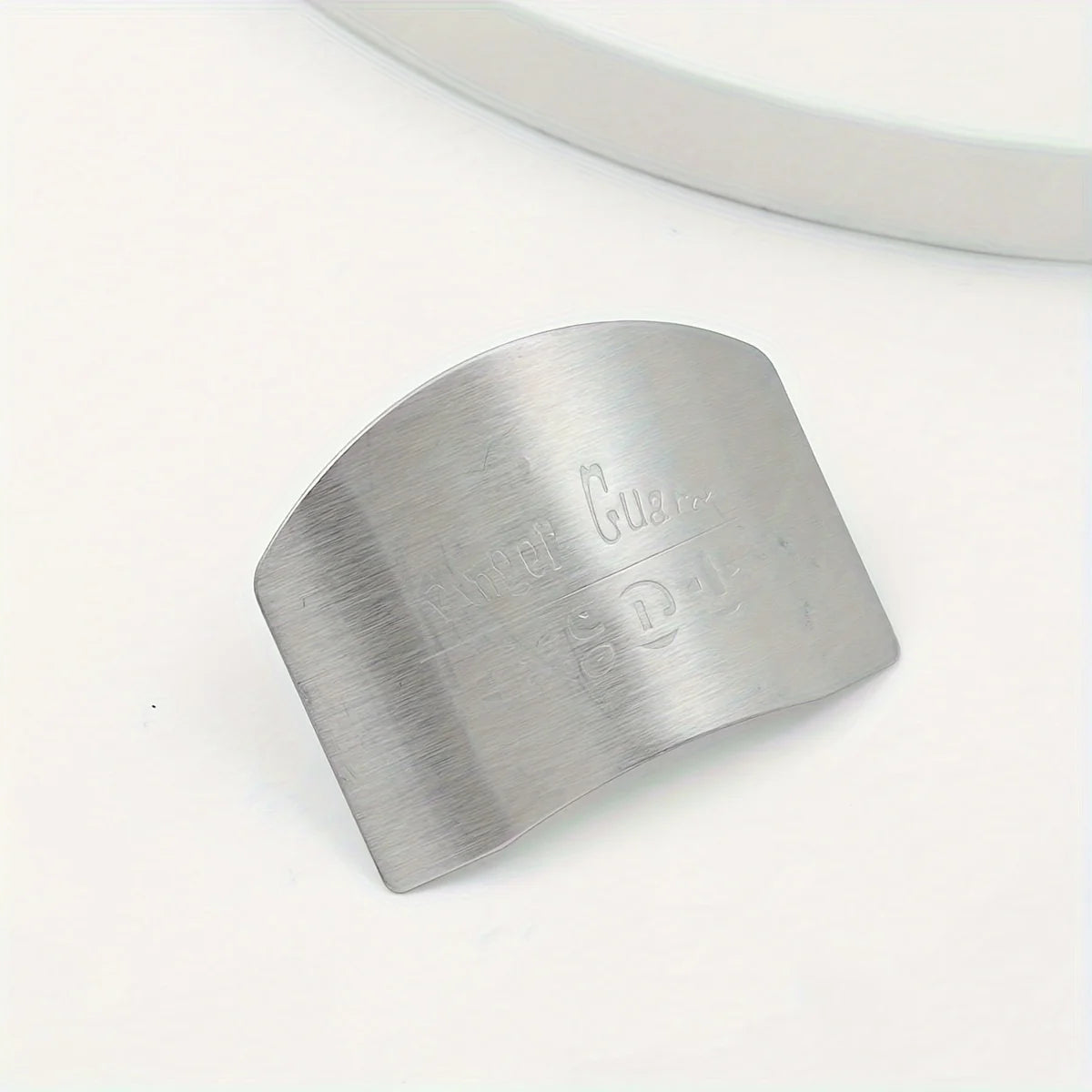 Stainless Steel Finger Guard for Cutting, Kitchen Safety Must-Have,Anti-Cut Protection for Slicing Veggies, Easy to Clean & Wear