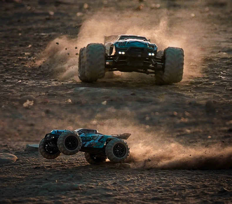 Teeggi 16101 /16102 PRO 1:16 High Speed RC Car With LED Light Drift 70KM/H 4WD RC Off-Road Car Monster Truck Toy For Kid Gifts