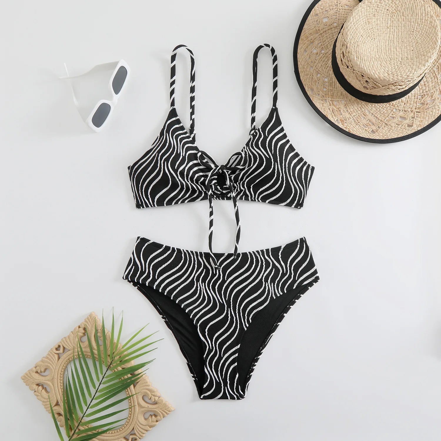 2026 New Women's Bikini Set Stripe Print 2 Pice Swimsuit Drawstring Lace-up V Neck Suspender Backless Beach Vacation Swimwear