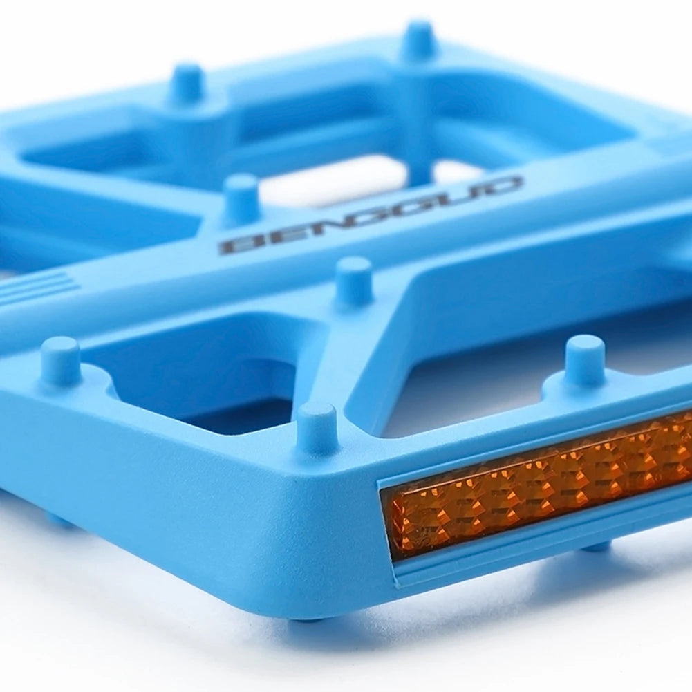 Double DU Bearing Nylon Bicycle Pedals with Reflector Ultralight Bike Pedals Bicycle Platform Pedals Bike Accessories